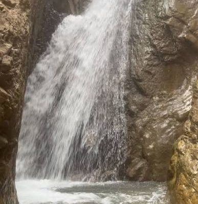 آبشار-دره-پیرچوپان