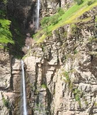 آبشار-رزگه-–-منطقه-آلان-–-سردشت