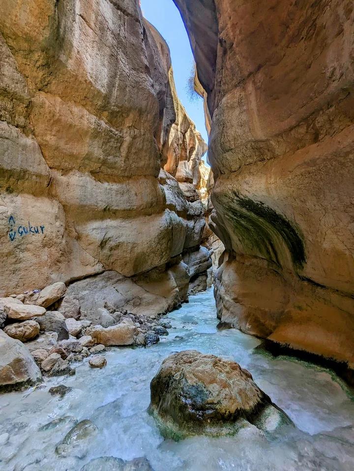 آبشارها-و-دره-دارانداش