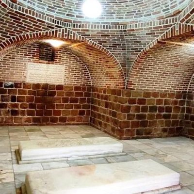 آرامگاه-دوکمال-—-تبریز-1