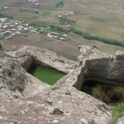 استخر-عباسلو-در