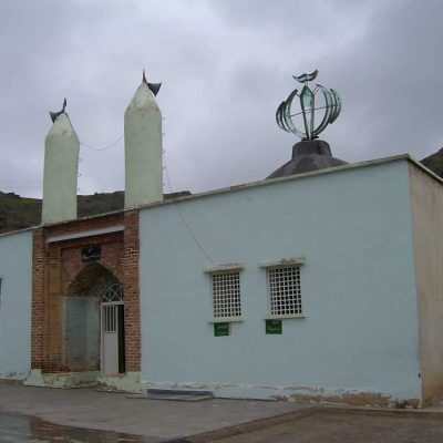امامزاده-شاه-قاسم-–-روستای-پیرلر-–-کلیبر