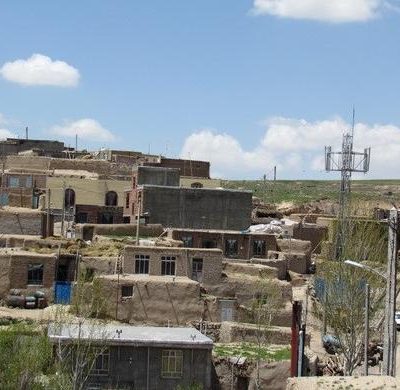 امامزاده-صومعه-علیا-–-روستای-صومعه-علیا-–-ترکمانچای