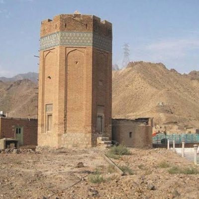 برج-دوزال-و-آرامگاه-امامزاده-شعیب-–-روستای-دوزال-شهرستان-جلفا