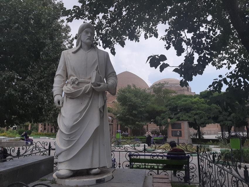 بوستان-خاقانی-—-تبریز-1