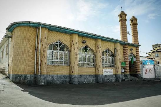 تکیه-سرهنگ-–-نمین