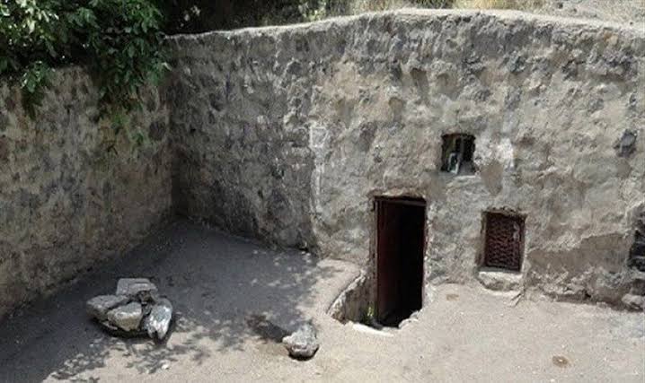 حمام-سنگی-گیوی