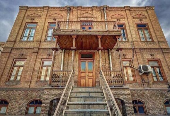خانه-ثقه‌الاسلام-—-تبریز