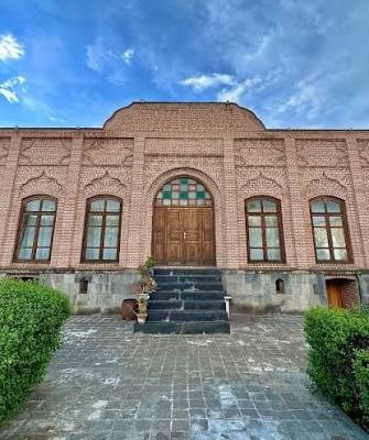 خانه-صادقی-–-اردبیل