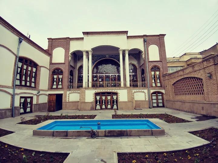 خانه-و-موزه-استاد-شهریار-—-تبریز-2