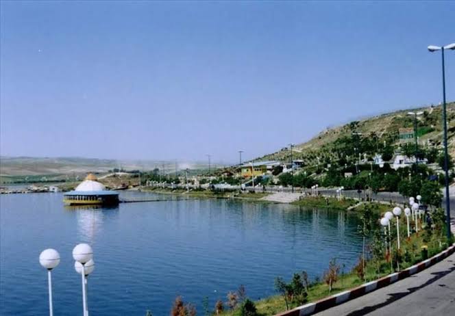 دریاچه-شورابیل-–-اردبیل