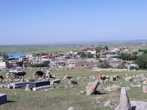 روستای-ارجستان-–-سرعین