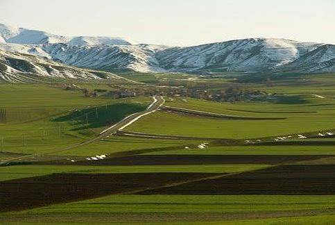 روستای-قلعه-برزند-–-روستای-قلعه-برزند-–-انگوت