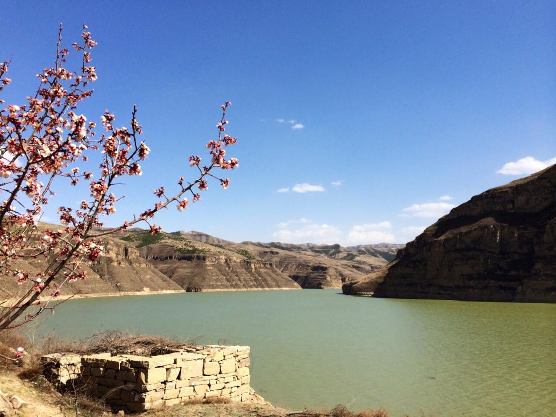 سد-و-دریاچه-ینگجه-آذرشهر-1