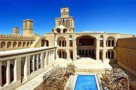 عمارت-آقازاده-–-اردبیل