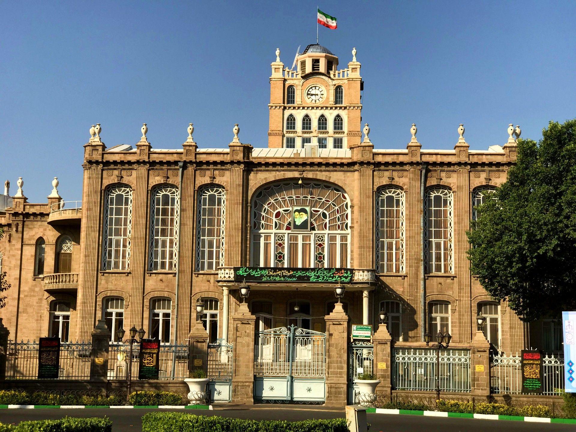 عمارت-شهرداری-و-موزه-شهر-تبریز-—-تبریز-3