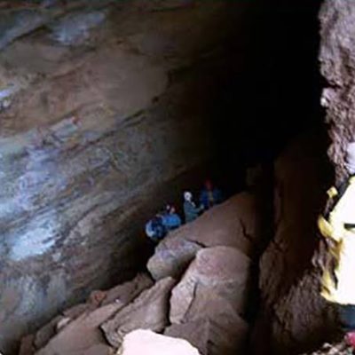 غار-اسکندر-سعیدآباد-—-بستان_آباد