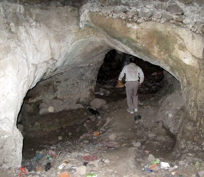 غار-قویونلار-—-بناب
