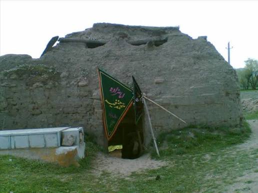 قلعه-برزند-–-روستای-قلعه_برزند-–-گرمی