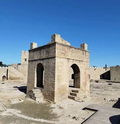 محوطه-تاریخی-چشمان-—-بستان_آباد