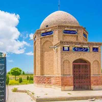 مزار-خسته-قاسم-تیکمه_داش-—-بستان_آباد