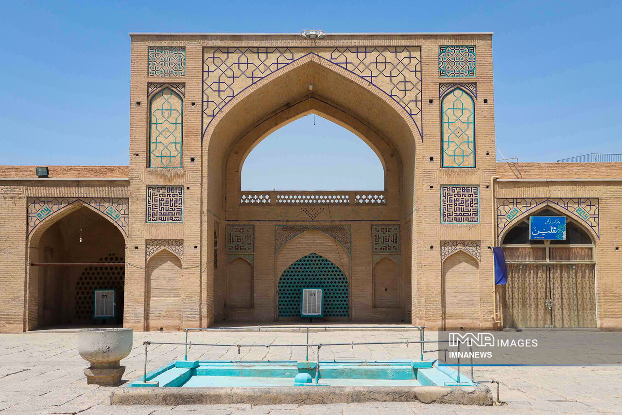 مسجد-آقانور-–-اصفهان