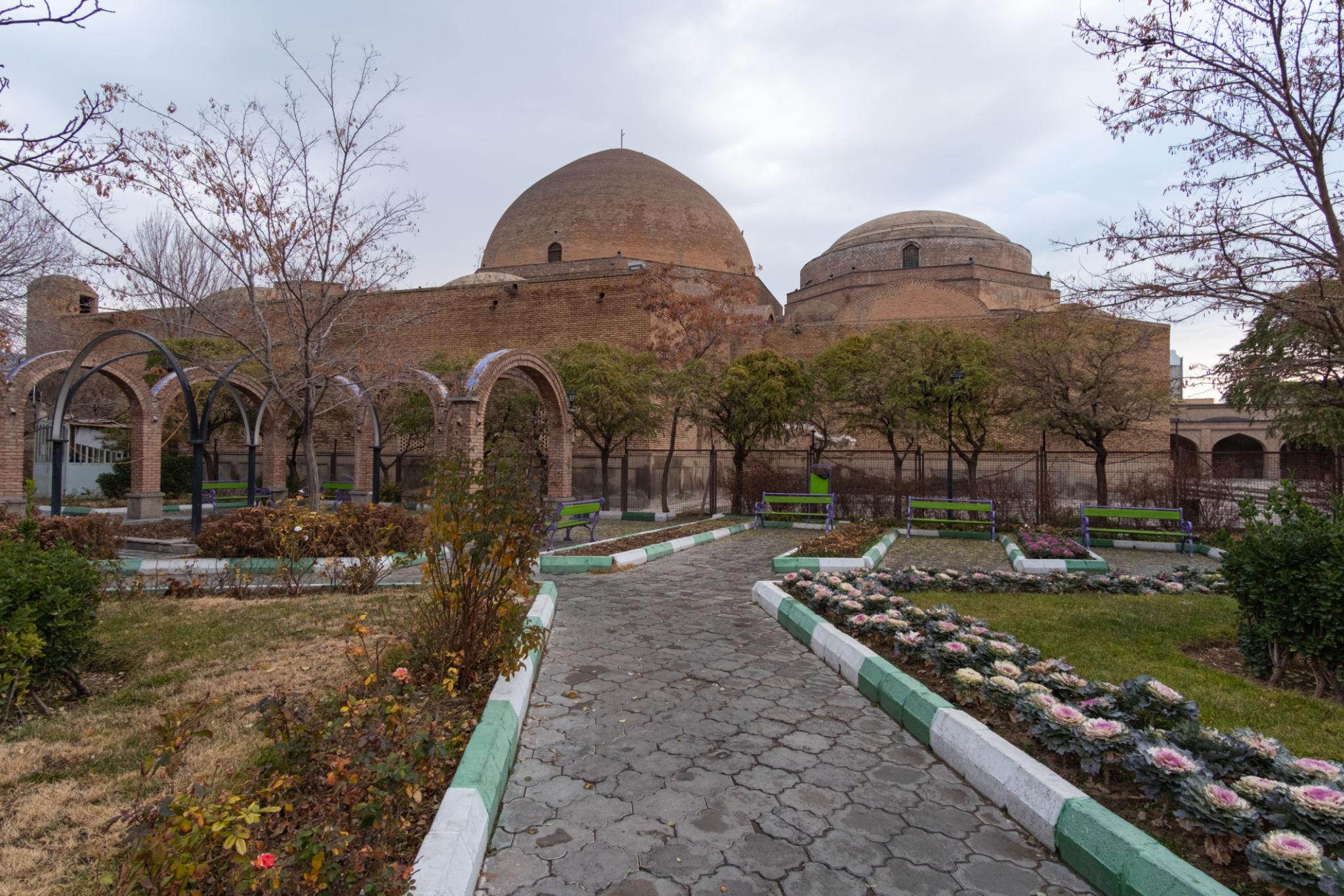 مسجد-مقبره-—-تبریز-1