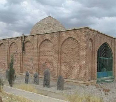 مقبره-بداق-سلطان-–-مهاباد