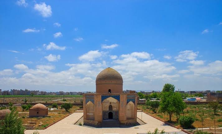 مقبره-شیخ-امین_الدین-جبرائیل-–-روستای-کلخوران-–-اردبیل