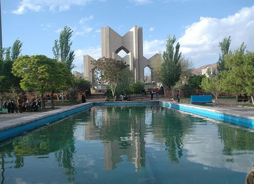 مقبره‌الشعرا-—-تبریز-1