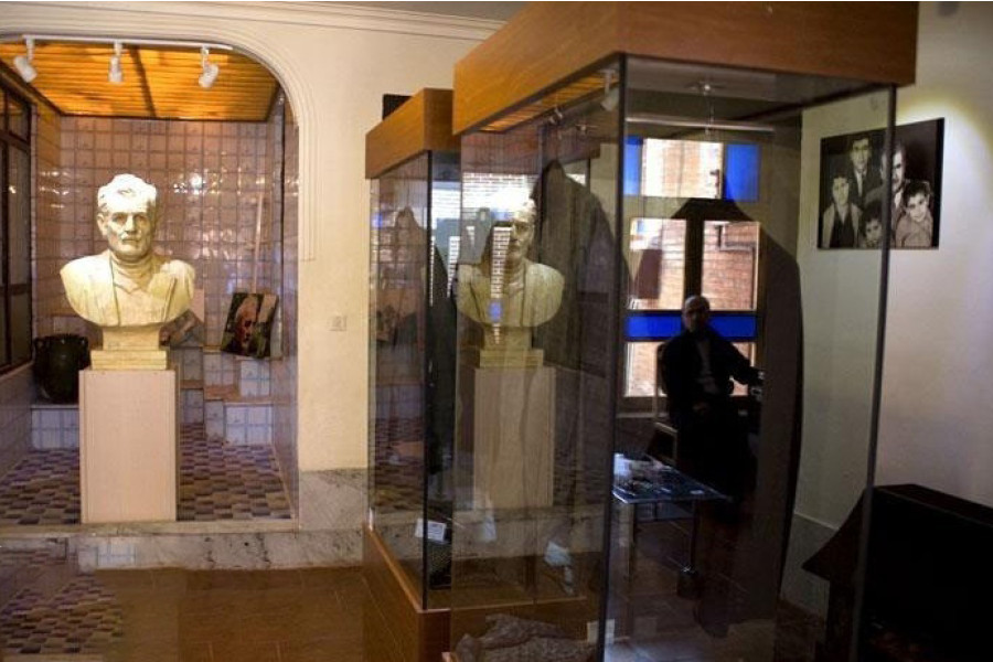 موزه-مفاخر-فرهنگی-و-هنری-مهاباد