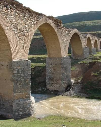 پل-قیزیل_کورپی-خانیان-–-روستای-خانیان-–-عجب_-شیر