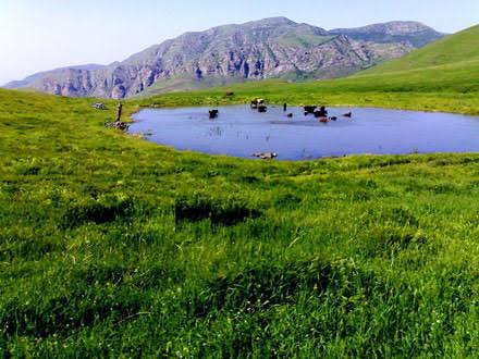 چشمه-داشلی_بولاغ-–-دیزج-–-گرمی