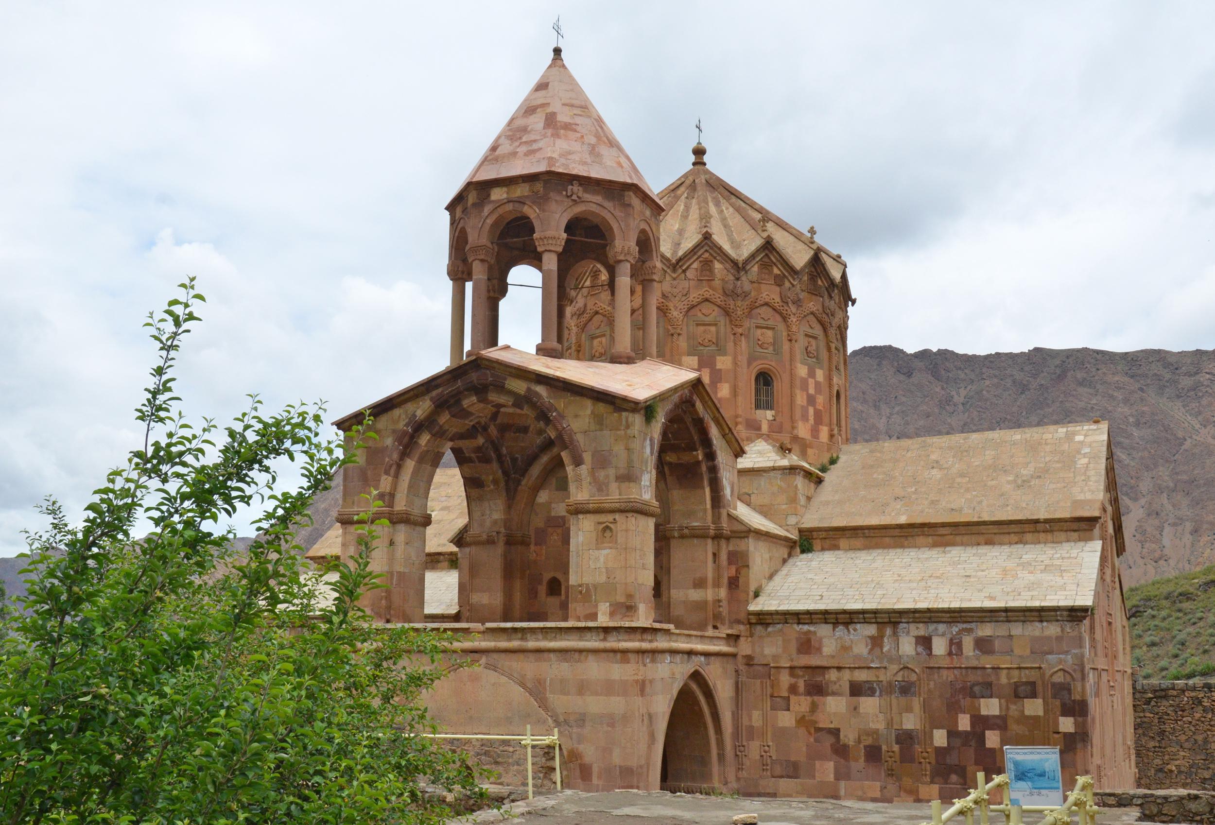 کلیسای-سنت-استپانوس-جلفا-1