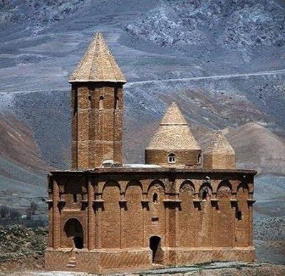 کلیسای-هوهانس-مقدس-–-روستای-سهرل-–-شبستر