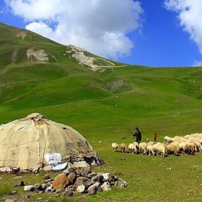 ییلاق-ایل-بسطاملو-–-کلیبر