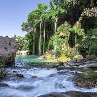آبشار-تنگ-براق-–-روستای-تنگ-براق-–-اقلید