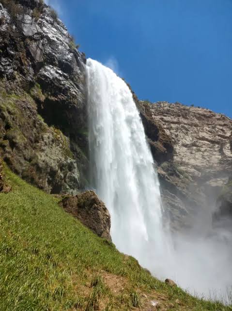 آبشار-دره-عشق-–-روستای-دره-عشق-–-محدوده-مشایخ