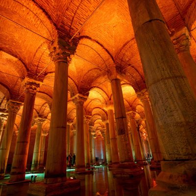 آب‌انبار-باسیلیکا-—-Yerebatan-Sarnici-—-Basilica-Cistern-4