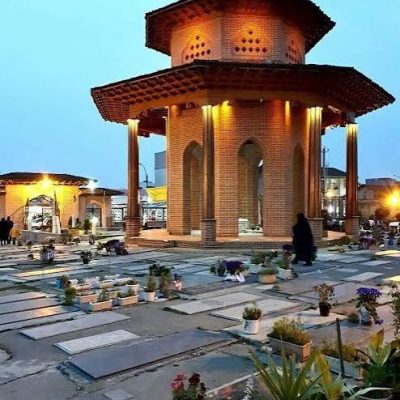آرامگاه-میرزا-کوچک‌خان-جنگلی-–-محله-سلیمان‌داراب-–-رشت