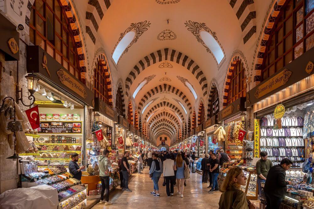 بازار-بزرگ-استانبول-–-Kapalicarsi-–-Grand-Bazaar-–-فاتح،-استانبول،-ترکیه-1