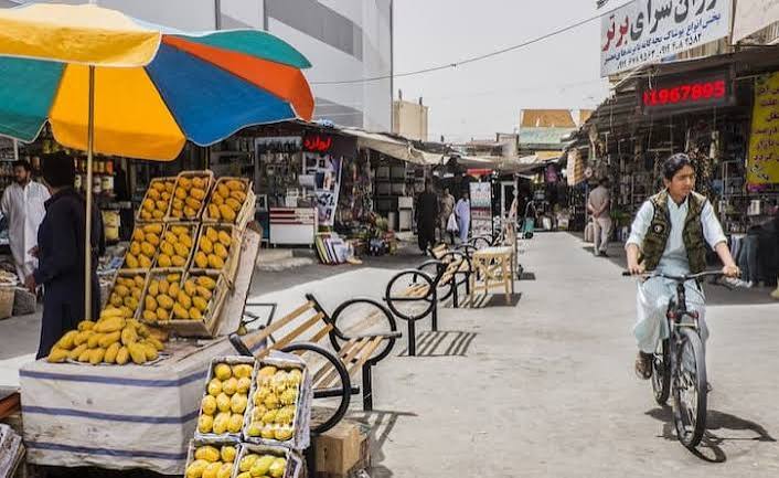 بازار-چهارراه-رسولی-–-زاهدان