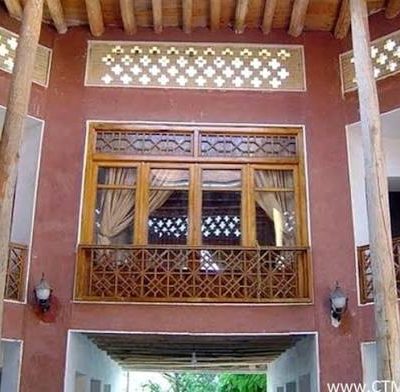 باغ-تالار-و-عمارت-کوشک-نیاسر-–-کاشان