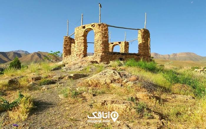 تپه-تاریخی-قلعه-برزک-–-برزک-–-کاشان