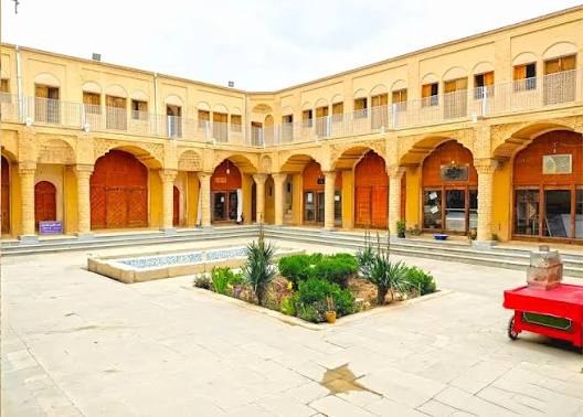 تیمچه-صرافیان-آباده-–-آباده