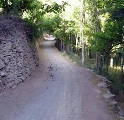 جاده-تفریحی-ـ-گردشگری-سعدآباد-–-برزک-–-کاشان