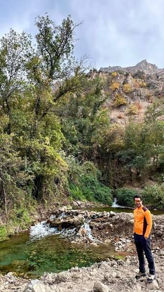 حسن‌چشمه-در-مسیر-کوهستانی-گلوگاه-–-دامغان