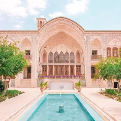 خانه-تاریخی-عامری‌ها-–-کاشان