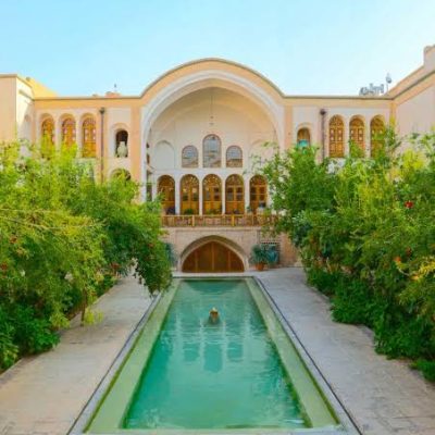 خانه-تاریخی-منوچهری-–-کاشان-3
