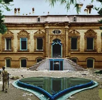 خانه-و-آرامگاه-دکتر-محمد-مصدق-–-روستای-احمدآباد-مصدق-–-شهرستان-نظرآباد
